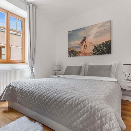 Charming Apartment In The Heart Of ברטיסלאבה מראה חיצוני תמונה